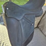 Zgan Wintec isabell werth hart 17 inch