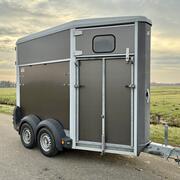 aluminium 1,5 paards Ifor met voorlosklep