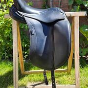 Schleese Flamenco 3 17,5 inch dressuurzadel
