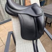 Eques X dressuurzadel 17,5 inch