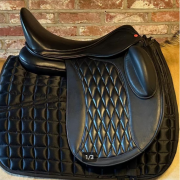 Edix Tariq 18 inch dressuurzadel NIEUWSTAAT