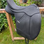 Wintec Isabell Werth cair 17.5 inch