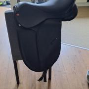 Nieuw star zadel te koop
