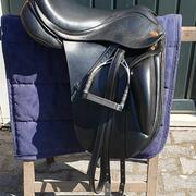 KENT & MASTERS dressuurzadel S Line