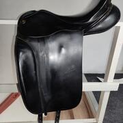 Ainsley Vanguard dressuurzadel 17,5" boommaat 3