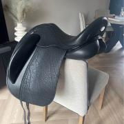 Nieuw Fryso legacy mono dressuurzadel 17 inch boommaat wide 