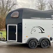 Volledig aluminium Cheval Liberte Gold One met zadelkamer 
