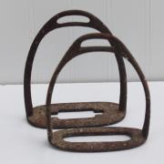 Gezocht: verroeste stijgbeugels