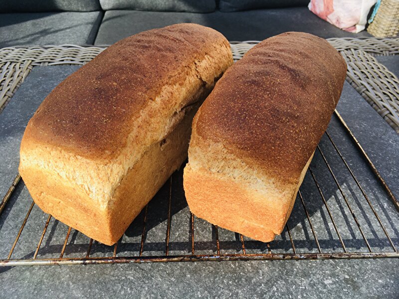 Je Eigen Brood Bakken. • Bokt.nl