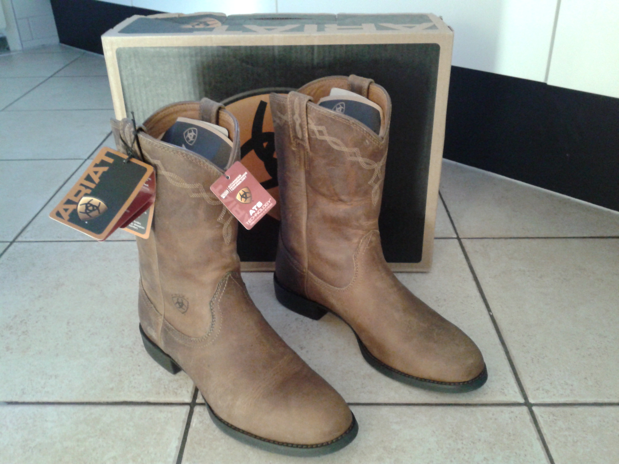 Ariat Heritage Roper Bota De Media Caña De Cuero De Grano Completo Para