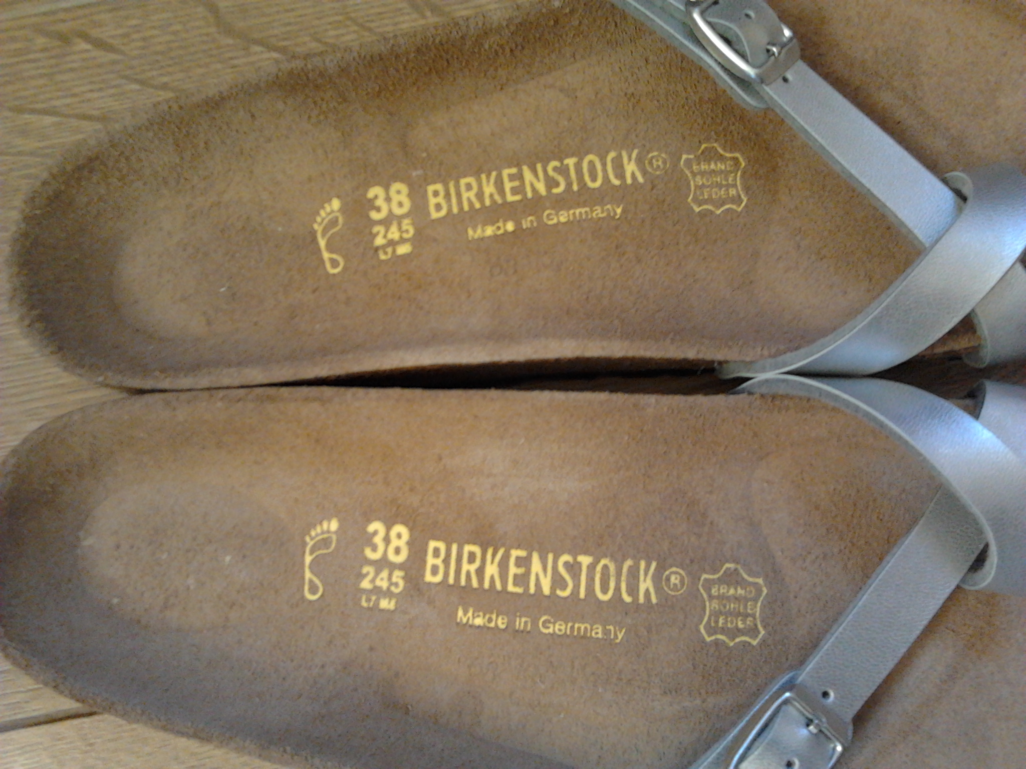 Omgaan met reinigen knecht NIEUWE Birkenstocks/Birkenstock Piazza Zilver, maat 38 | Bokt.nl