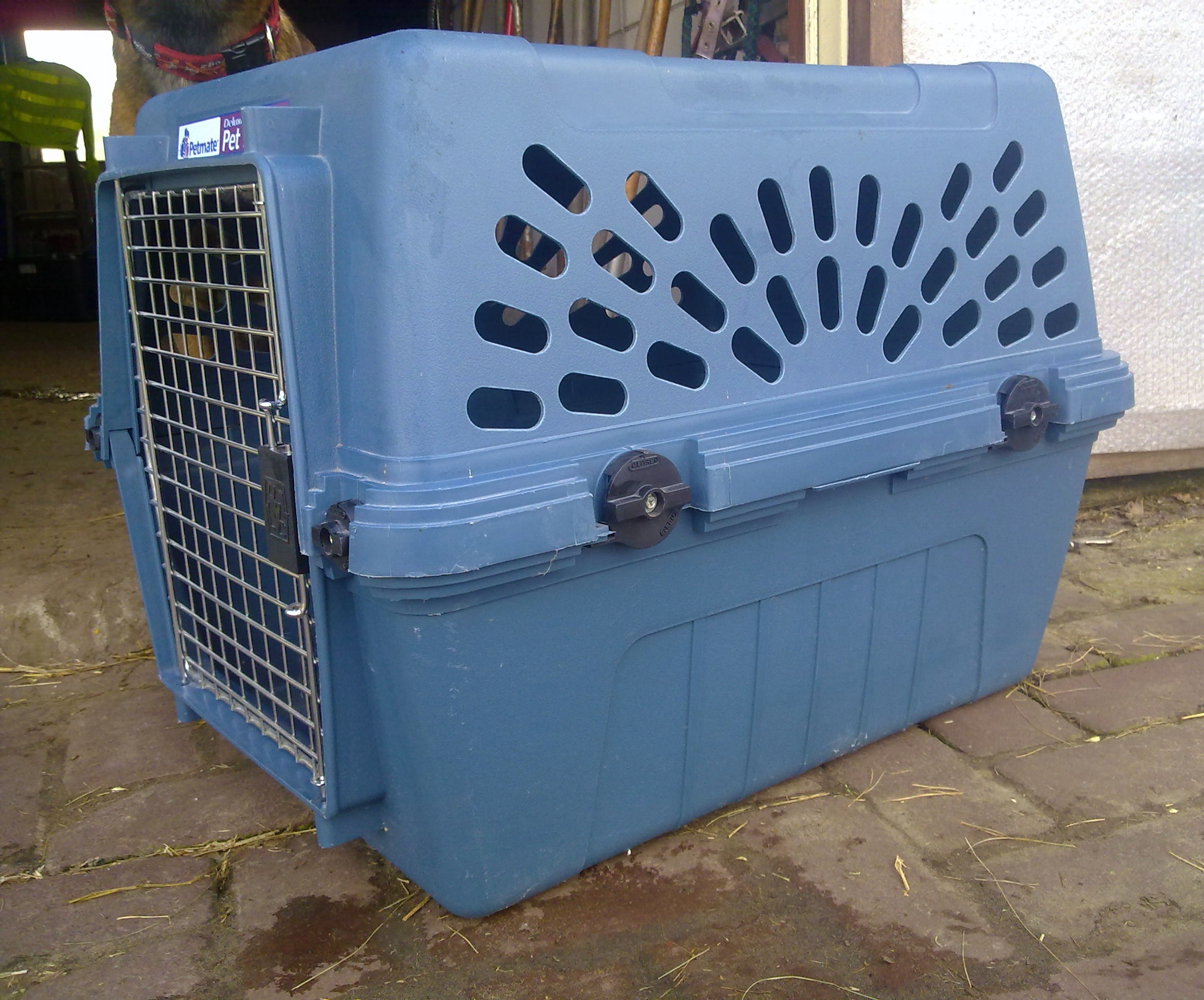 2 Pet Mate kennels; deluxe petporter en kennel cab Bokt.nl