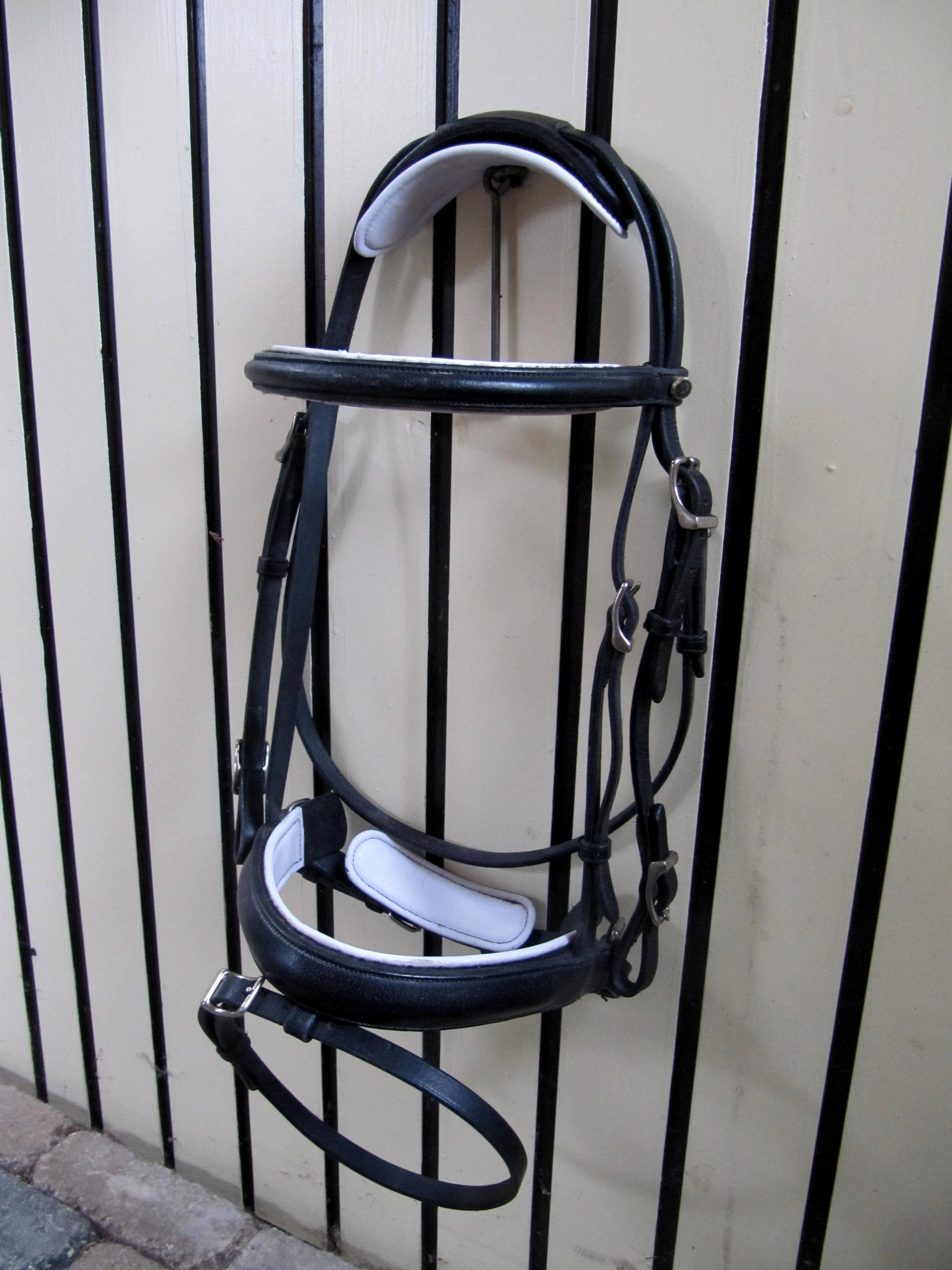 Harry's Horse Switch hoofdstel maat cob! Bokt.nl