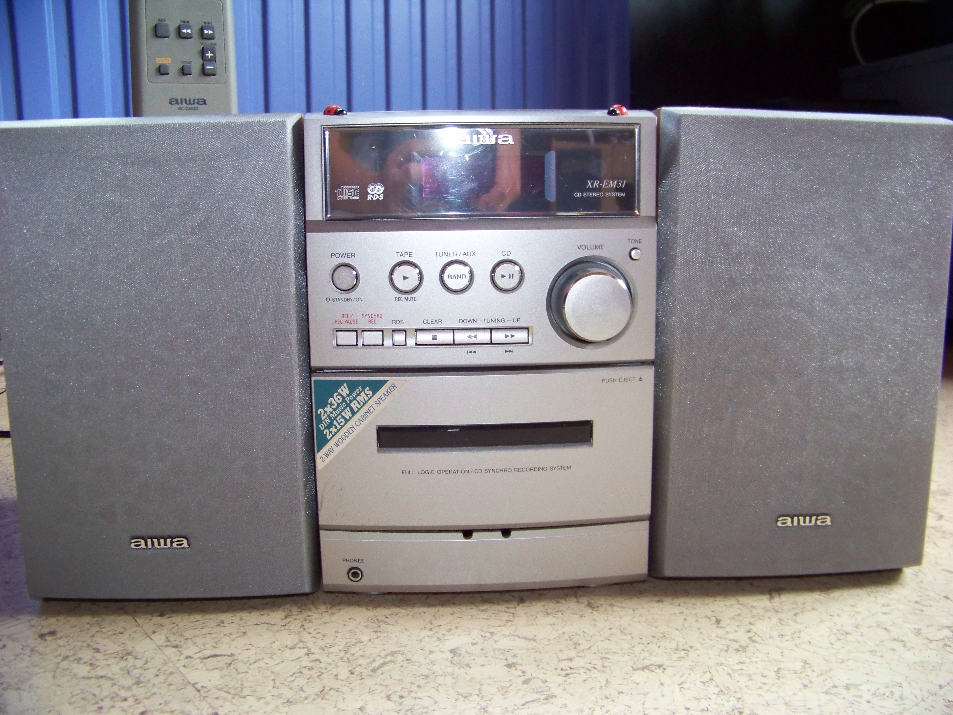 Aiwa Stereo System XR-EM31 | Bokt.nl