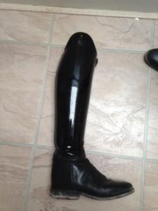 Durea 9697 Veterboot met rits zwart lak met artikelnummer 9697-765