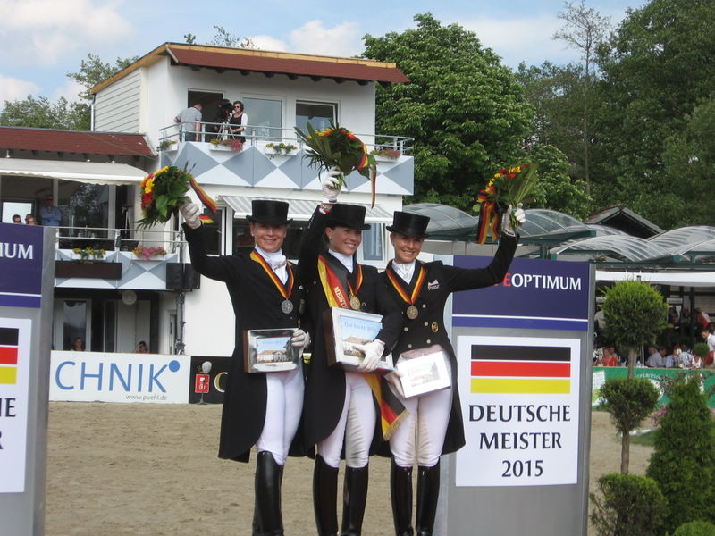 Bestand:Podium Duits kampioenschap 2015.jpg